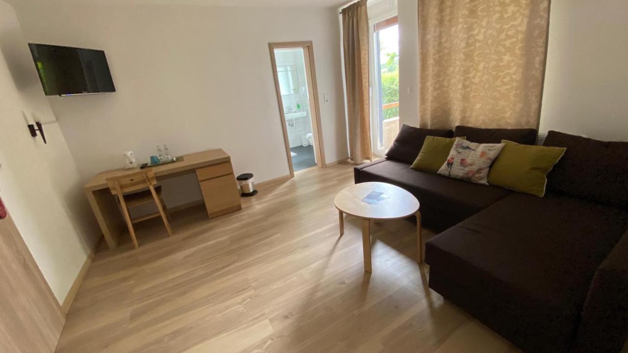 Landhaus Zum Mushof Hotel Wethen Экстерьер фото